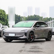 40万内纯电中大型轿车三强对决：轿跑、智驾与旗舰谁更胜一筹？