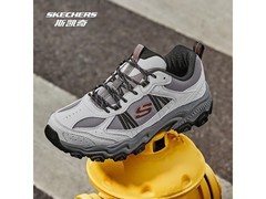 斯凯奇男士云野登山鞋领券直降，仅241元