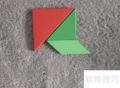 七巧板拼爬坡熊