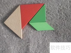 七巧板拼爬坡熊