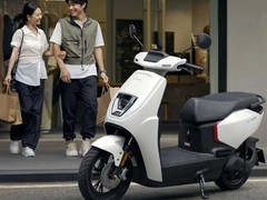 五羊本田U-be+电动摩托上市，双版本售5399元