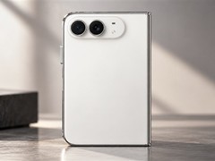 苹果首款折叠屏iPhone Duo预售开启，内屏维修价近8000元引热议