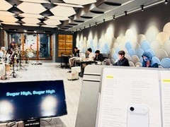 王心凌晒照意外曝光iPhone Air：最薄5.6mm，eSIM首发引热议