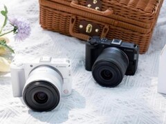 2026年旅行视频相机怎么选？佳能R50V便携高画质，出游记录更轻松