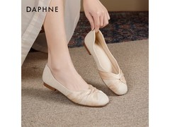 达芙妮平底单鞋89.9元