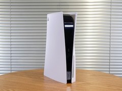 PS5凭借448GB/s高带宽内存逆袭，成功运行27B大模型实现AI推理