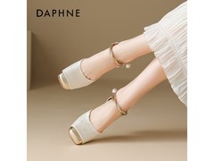 达芙妮女士凉鞋京东特惠，低至74.04元