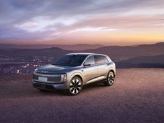 30-40 万中大型豪华纯电SUV 测评及选型指南