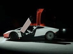 特斯拉发布第二代Roadster：配推进器与吸附系统，挑战物理极限