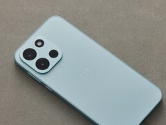 一加Turbo 6系列发布：骁龙8s+165Hz屏+9000mAh电池