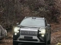 极氪8X首发亮相，3.1秒破百的超级电混SUV来袭