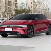 20万内纯电中型轿车四强对决：谁才是你理想中的智能出行伙伴？