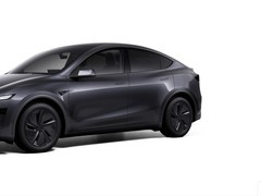 特斯拉焕新Model Y升级16英寸2K中控屏 售价不变性能再提升