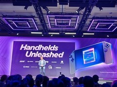 英特尔推酷睿Ultra 300掌机处理器，集成显卡性能大幅提升