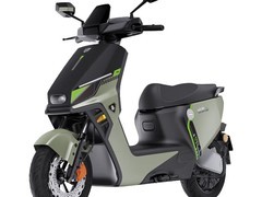 绿源S75电动摩托车4199元起