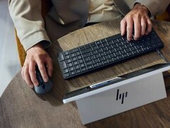 Eliteboard G1a发布：键盘内藏高性能AI主机