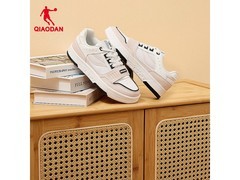 乔丹女鞋板鞋79元抢