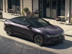 极氪焕新7系上市暨001五周年纪念版发布