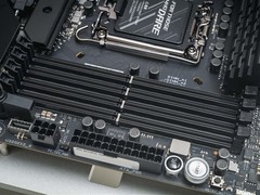 DDR4内存价格飙升90% 旧平台装机成本激增