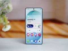 三星Galaxy S26+发布：7.3mm轻薄设计、骁龙8至尊版、2K高亮屏与三摄旗舰