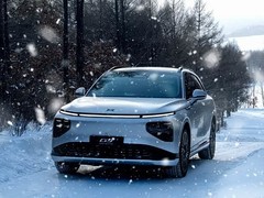 小鹏新款G6与G9发布，智能升级续航突破725公里