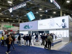 速腾聚创发布智能配送机器人及全系列激光雷达新品