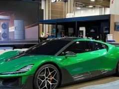 追觅科技发布四电机超跑Nebula NEXT 01，跨界颠覆高性能汽车领域