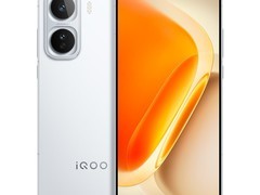iQOO Neo 11直降，到手仅2024元