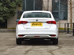 别克威朗十万元内高性价比家用轿车选购指南