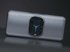 拯救者Y70新一代手机将于2026年5月发布，强势回归AI游戏手机赛道