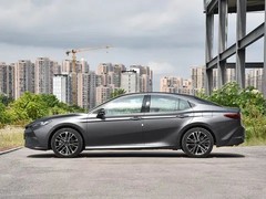 2026款凯美瑞新增2.0HSE光辉版售19.48万