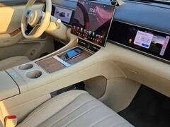 问界M7实测：三十万级智能豪华新标杆