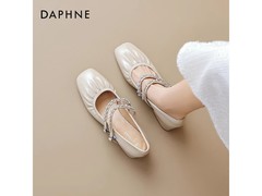 达芙妮软底女鞋99.9元