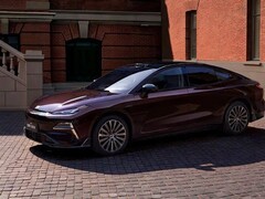 吉利控股2026年Q1销量93.8万辆创历史新高，新能源占比达52.4%