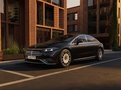 奔驰2027款EQS纯电旗舰上市：800V平台、925km续航、线控转向首搭