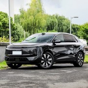 30万元内纯电中大型SUV终极四强对决：问界M6、奥迪E7X、极越01、智己LS6深度横评