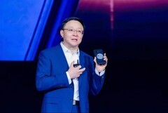 硬件"隐身"：讯飞AI录音环探索硬件无感化新路径
