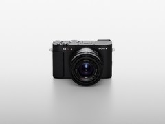 “1”瞬永恒 索尼发布黑卡&#174;系列全画幅新旗舰RX1R III