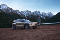 长途通勤无焦虑，德系旗舰混动 SUV 诚意推荐