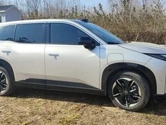 铂智3X搭载R6大模型智驾焕新，七连冠背后的技术信赖与安心体验