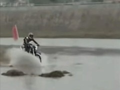 张雪将挑战重庆长江摩托飞跃，夺冠后启动高难度极限项目