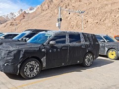 小米YU9高原路测曝光，增程式大型SUV即将亮相