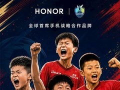 荣耀官宣携手中国足球小将，共筑青少年足球科技发展新生态
