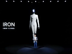 马斯克点赞小鹏机器人 何小鹏隔空回应共话行业未来