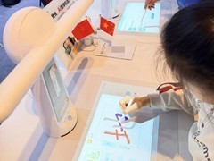 智能学习机哪个品牌辅导效果好？宾果智慧光化解家长陪读难题