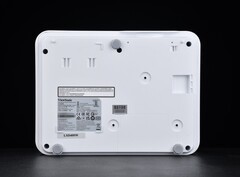 高亮/长效/易维护 优派LSD400W激光投影机评测