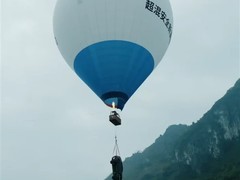 沃尔沃XC70高空自由落体安全测试创纪录，99周年感恩版上市