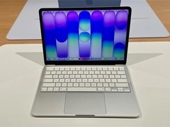 苹果MacBook Neo热销致A18 Pro芯片告罄，全球交付延迟凸显供应链承压