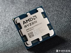 AMD锐龙9 9950X3D2首测 华硕ROG X870E DARK HERO主板助力游戏生产力双登顶