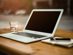 嫌疑人盗笔记本电脑误当废品卖40元，因认知偏差落网